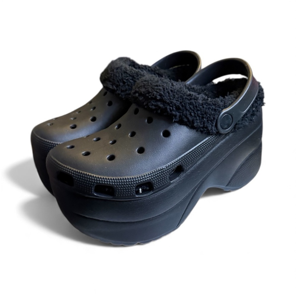 Black Fuzzy Lined Clogs